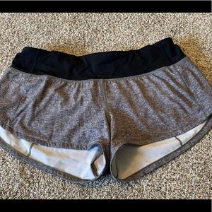 Grey Lululemon Speed Up Shorts 2.5 (Size 6)